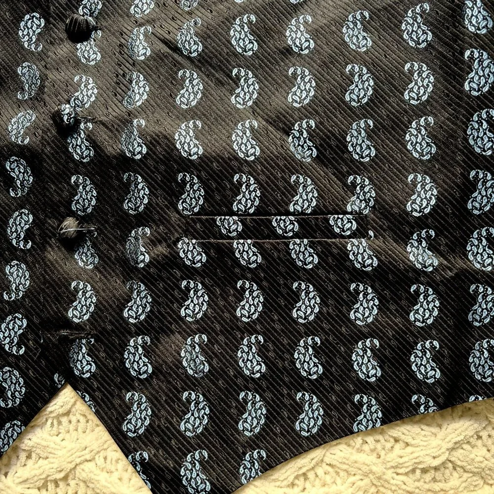 Studio 320 Vest L Silk Black with‎ Blue Accent Tuxedo Waistcoat Made in USA VTG